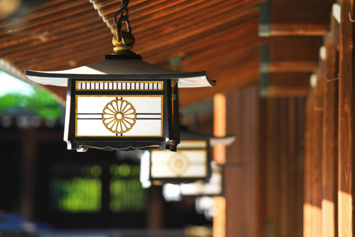 やばいぐらい人気の明治神宮なので参拝する価値は大いにあり